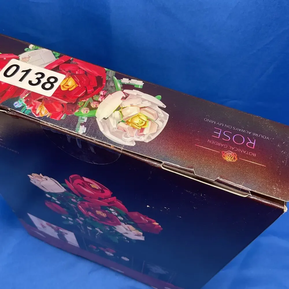JIE STAR Botanical Garden Roses Bouquet Building Set 818 pc NEW SEALED BOX